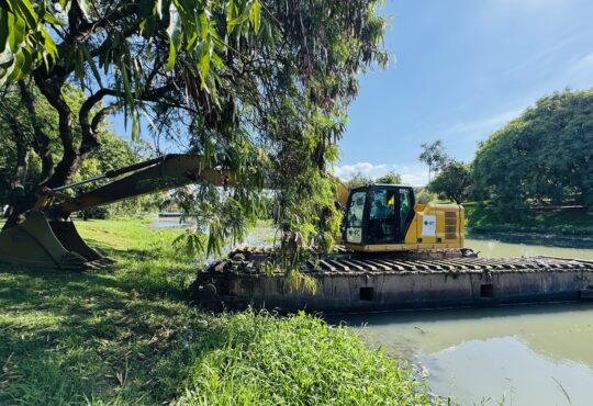 Gabriel beccari trator anfibio indaiatuba