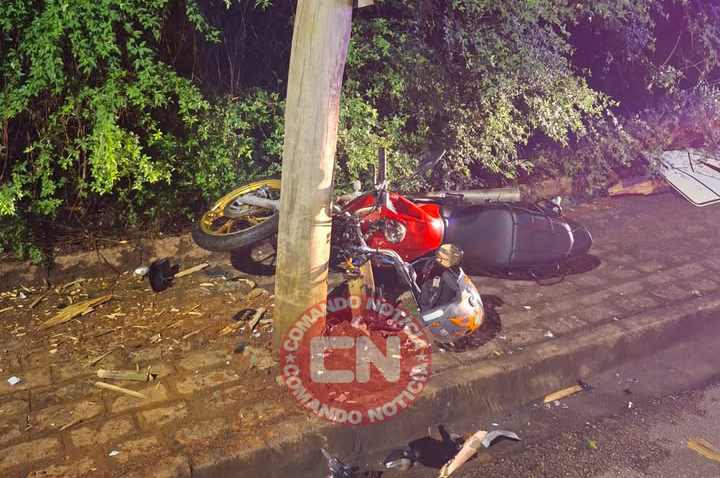 Moto bate em poste na polares 2