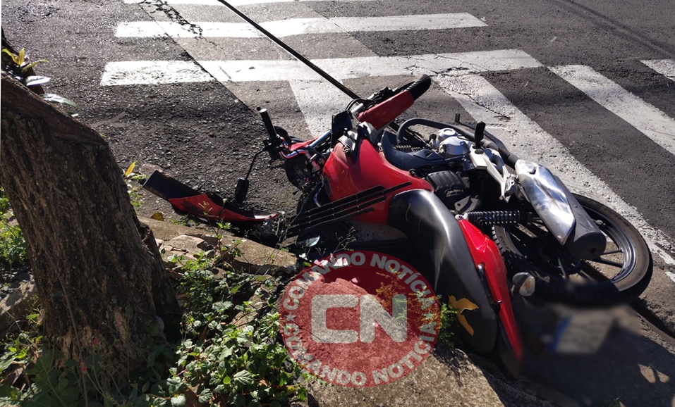 Rua genaro de frança mulher quebra o pé cópia cópia