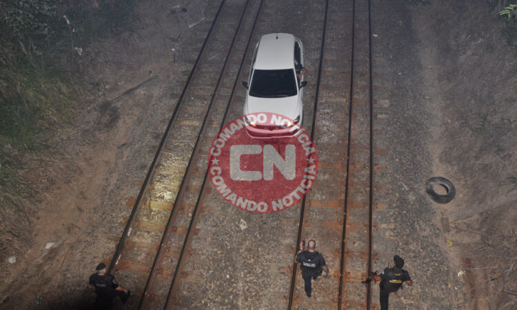 Polo linha trem itaici