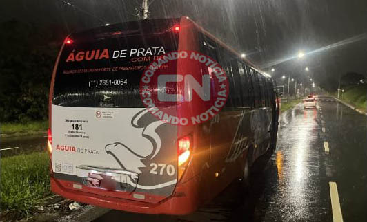Busão colisão moto cópia