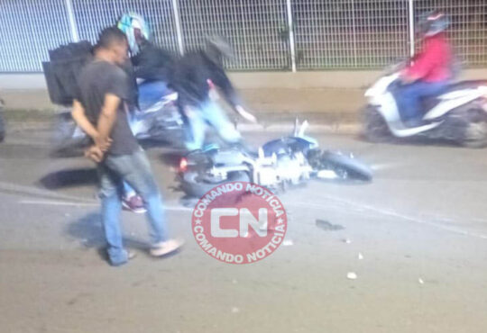 ColisÃo carro e moto alameda filtros mann