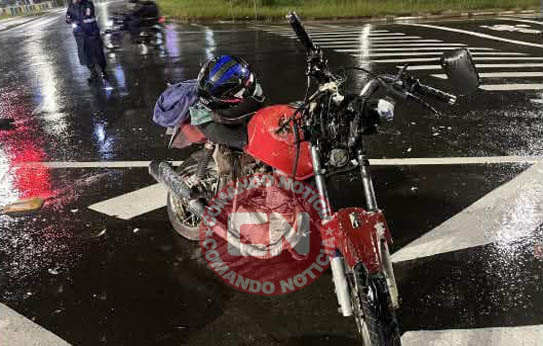 Colisão moto e busão na avenida manoel ruz peres