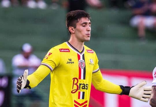 Goleiro rodrigo menezes bigas `primavera cópia