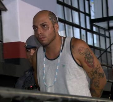 Homem esfaqueia ex e mata namorada da ex