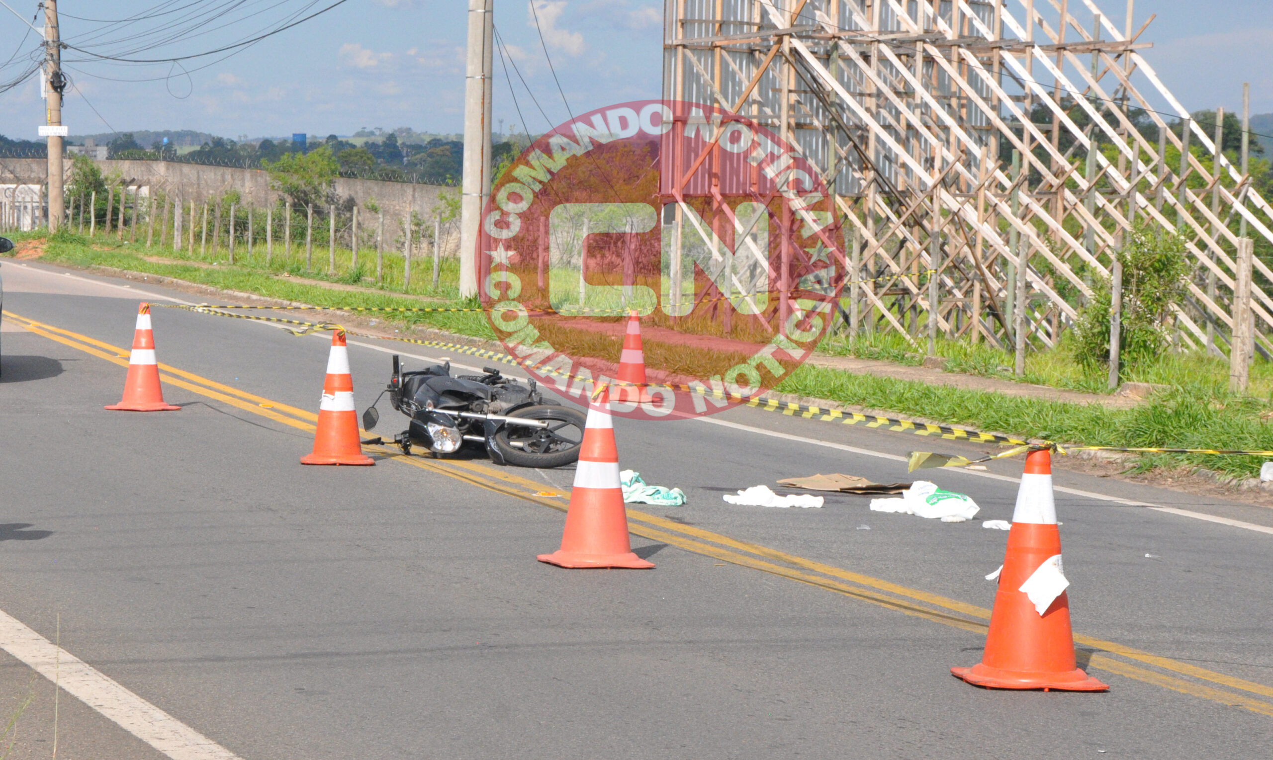 Mulher perde pÉ colisÃo6