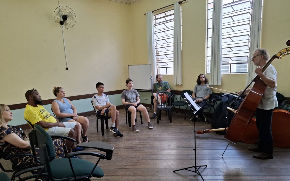 Emosi de portas abertas musica indaiatuba