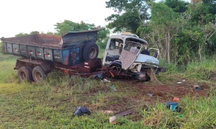 Acidenet caminhão teodoro sampaio mata dois