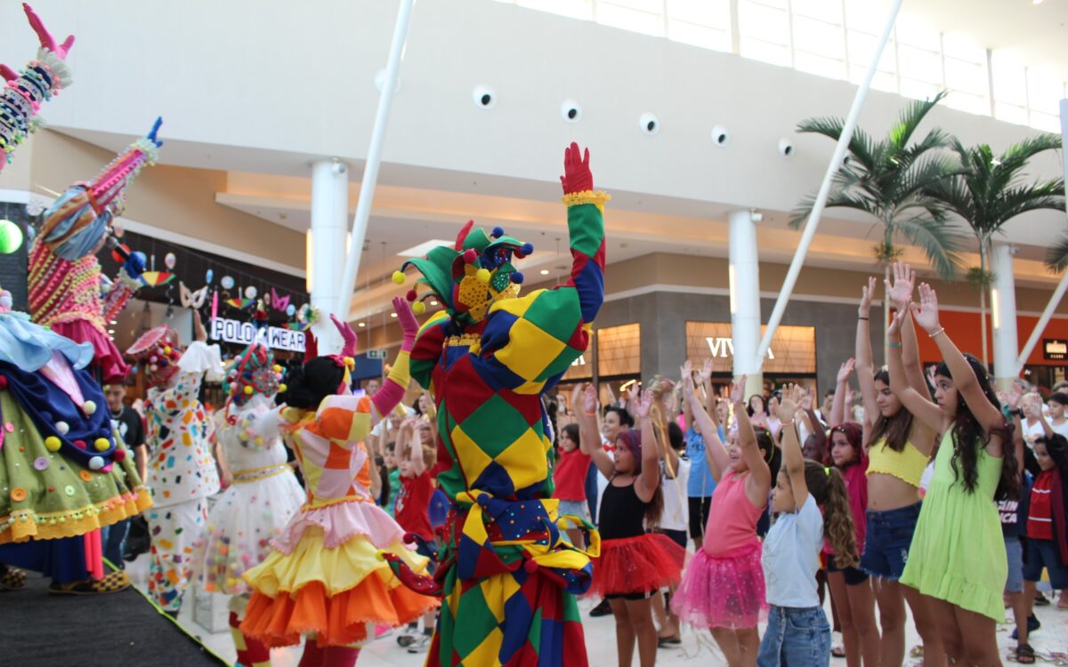 Carnaval polo shopping.jpg