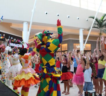 Carnaval polo shopping.jpg