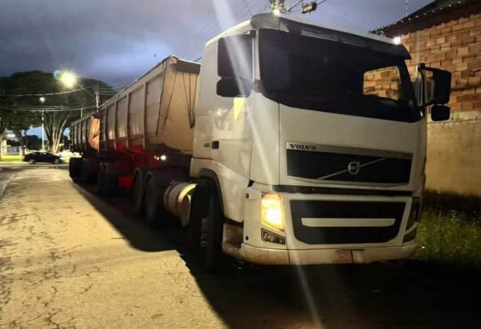 Carreta tranportava cocaina em americana dise cópia