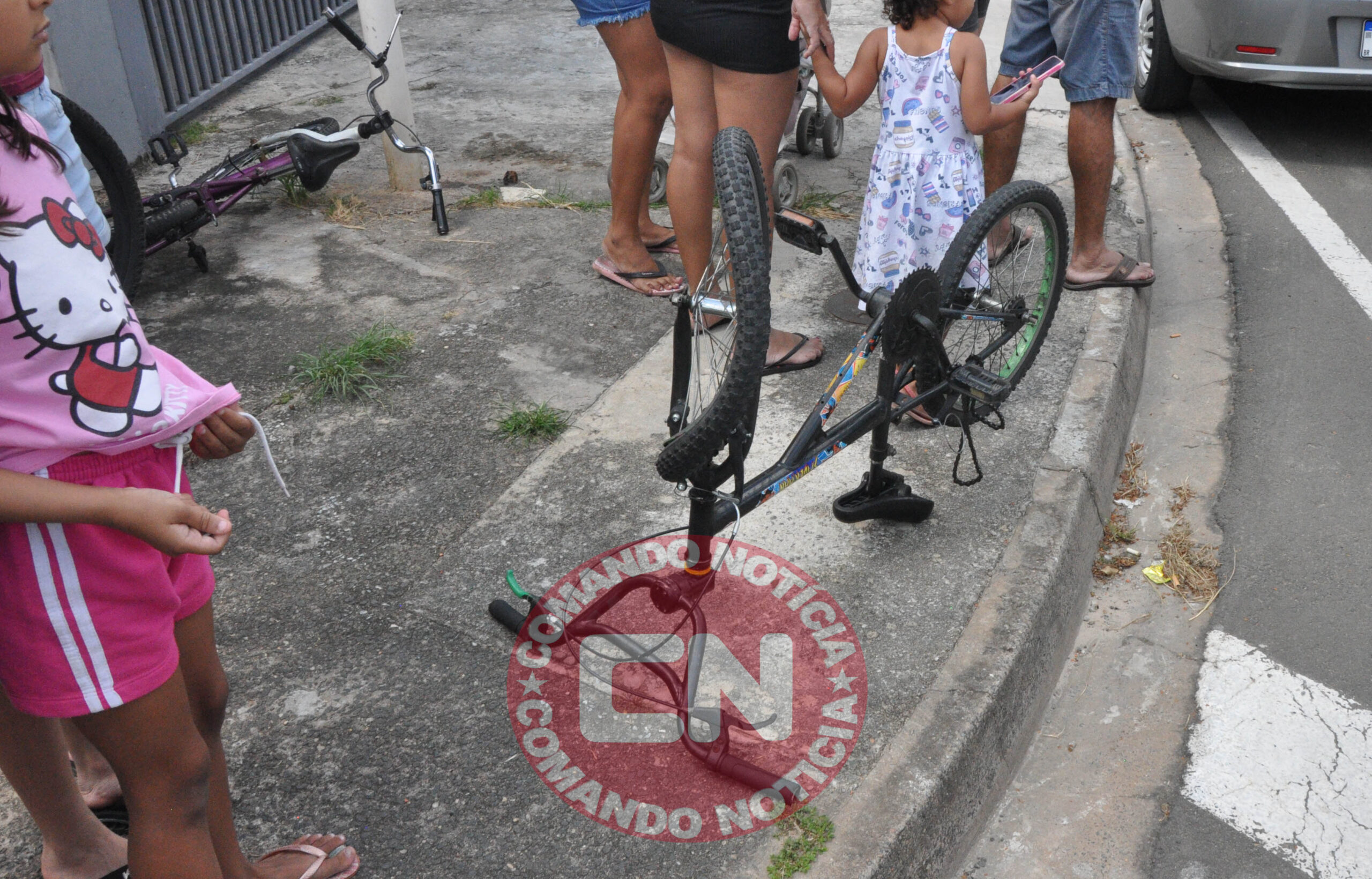 Acidente crianÇas bike