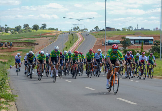 Alex paraciclismo indaiatuba