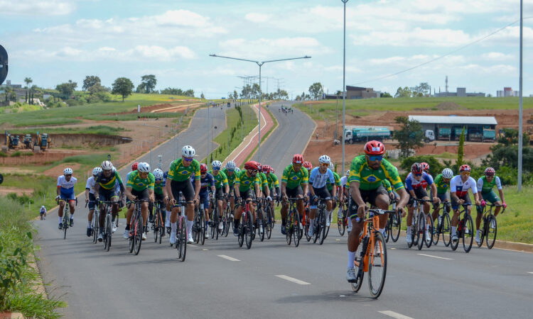 Alex paraciclismo indaiatuba