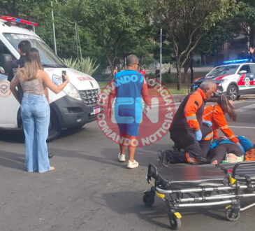 ColisÃo carro moto eletrica jd pompeia