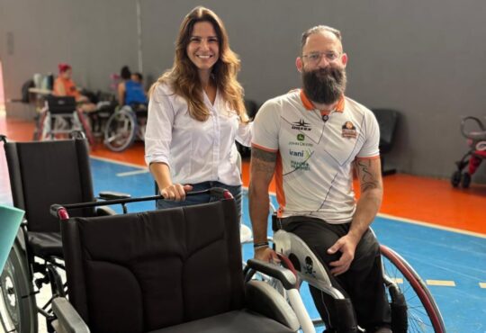 Cadeira rodas gaadin