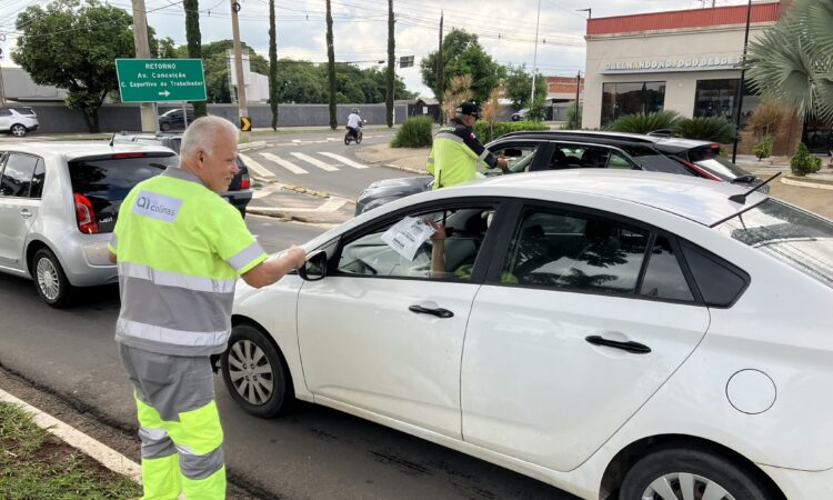 Campanha transito via colinas