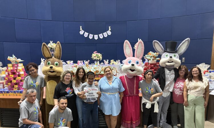 Giorgia couto entrega ovos de pascoa