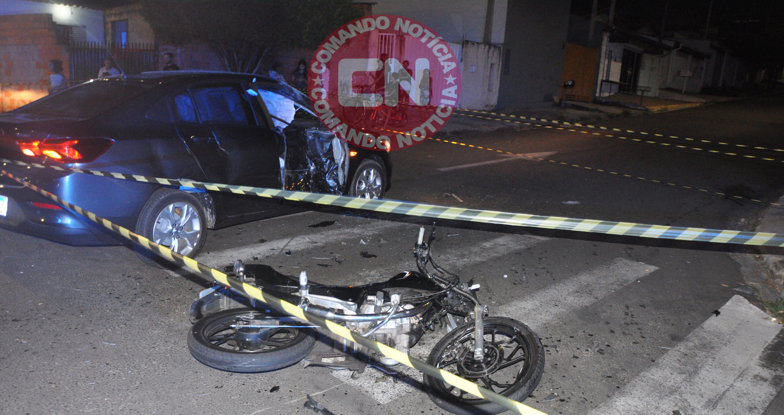 Jovem em moto morre tancredo 5