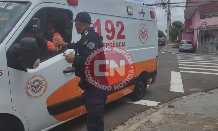 Mulher ferida a golpes de vidro