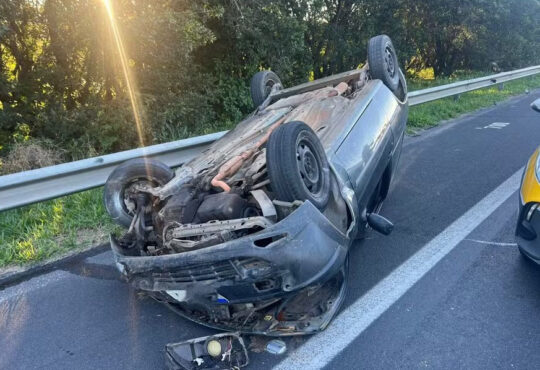 Homem esfaquei mulher em hortolandia foge e capota carro anhanguera cópia