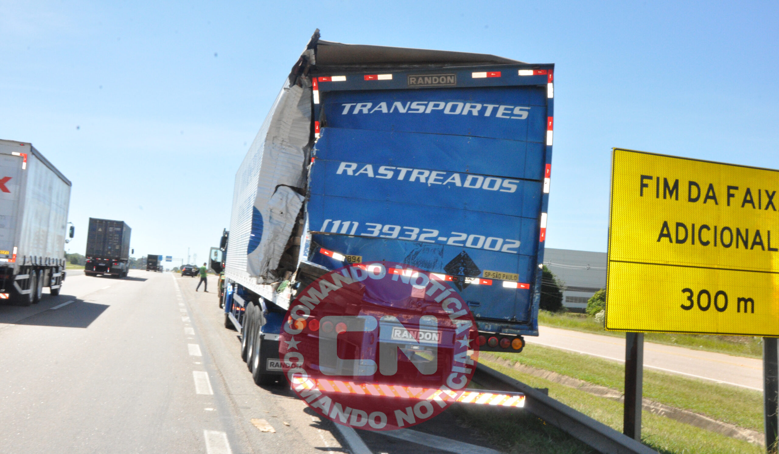 CaÇamba se solta na sp 75 5