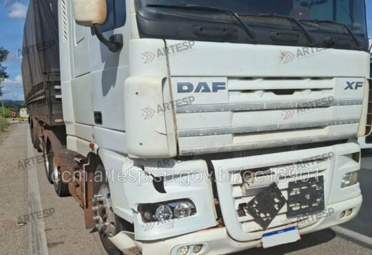 Carreta mata pedestre em itu