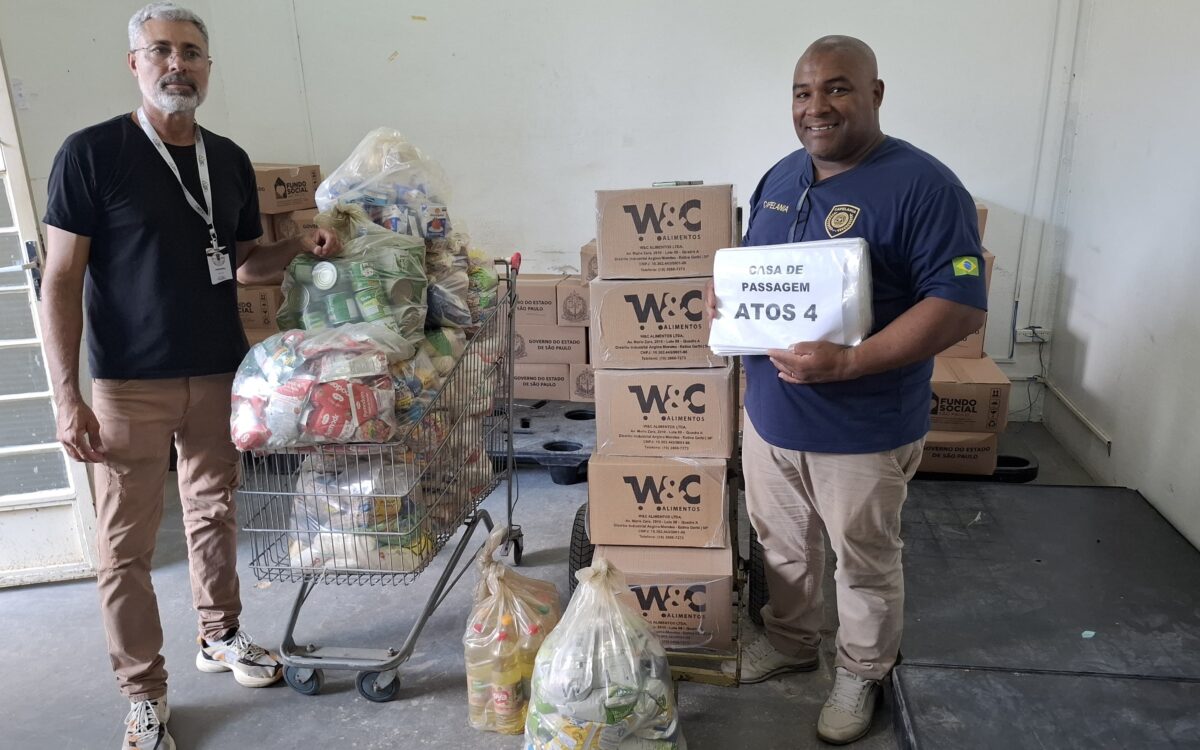 Funssol entrega alimentos secom pmi