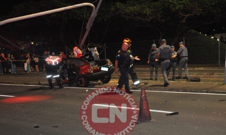 Gol bate e casal morre 2