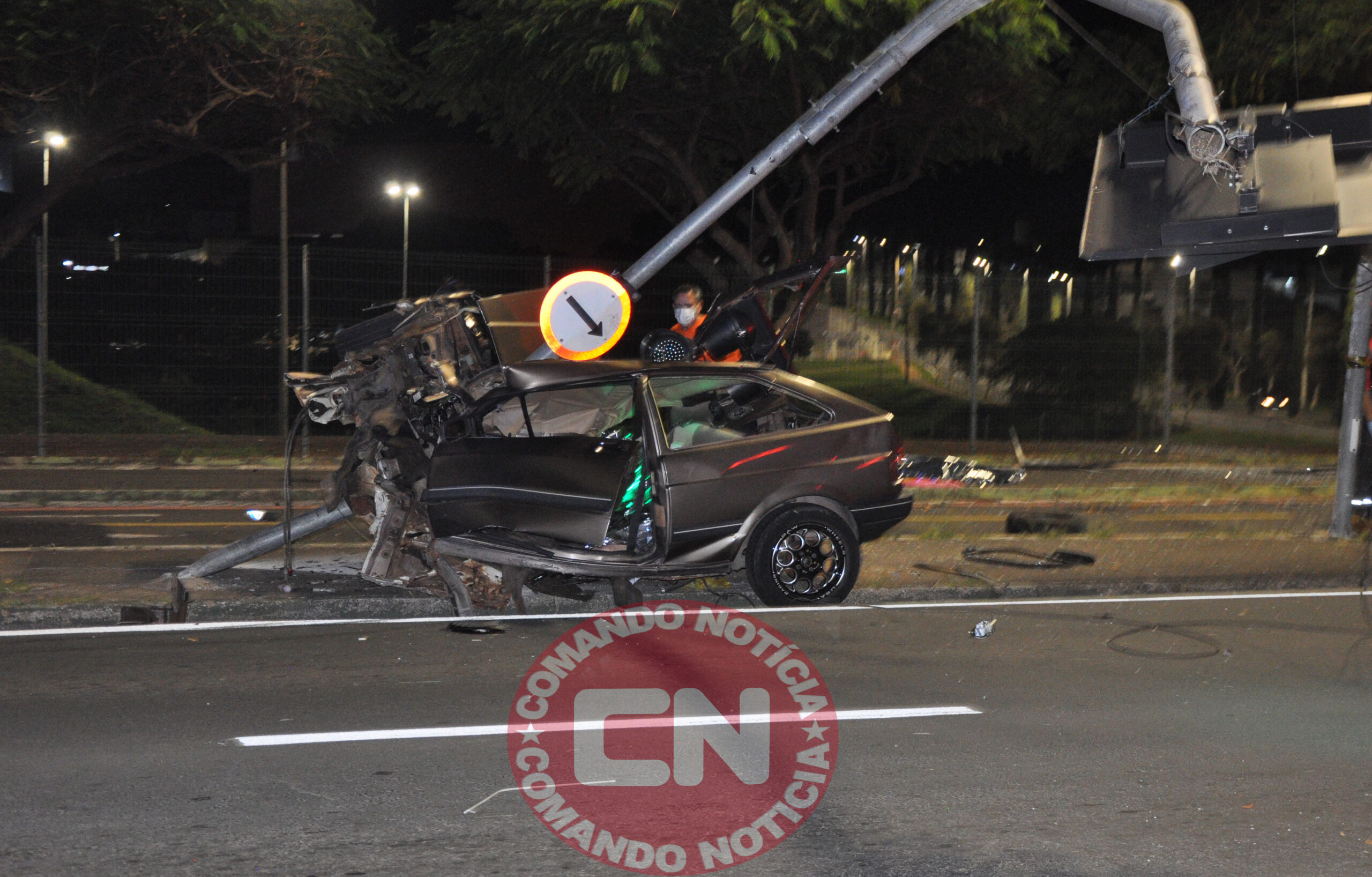 Gol bate e casal morre 3