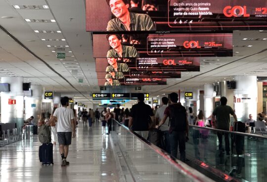Movimentação aeroporto viracopos isabella assis