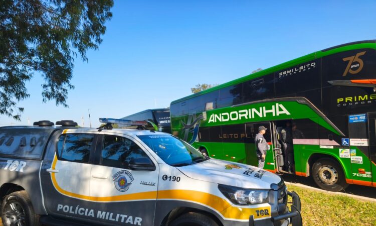 Procurado em onibus garcia sp 75