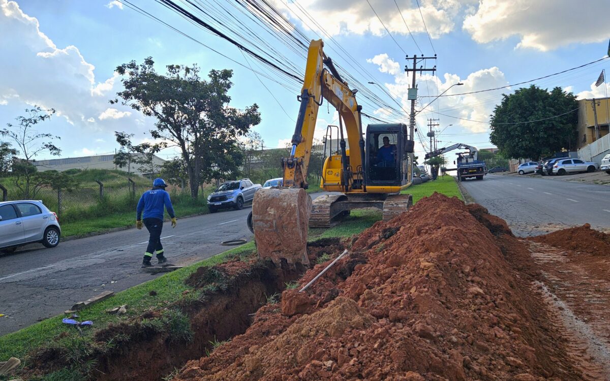 Saae troca adutora santoro mirone