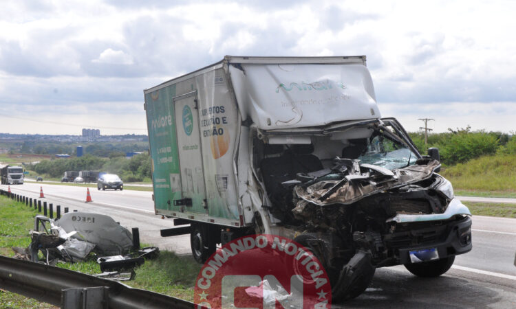 Ajudante morre colisÃo sp 75 salto 2