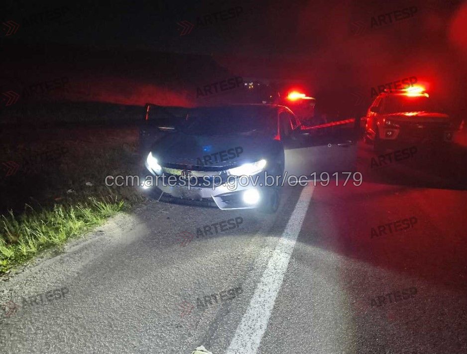 Baleado em salto bochecha