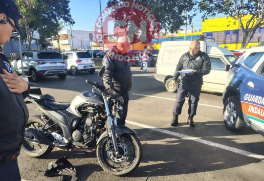 ColisÃo fere motociclista mercado cidade nova
