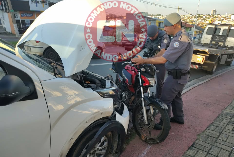 ColisÃo moto e carro ario 2