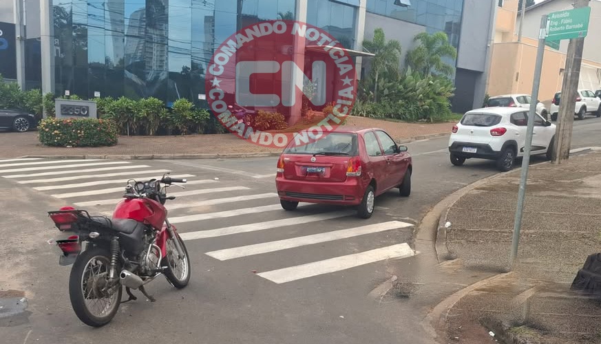 ColisÃo moto e carro