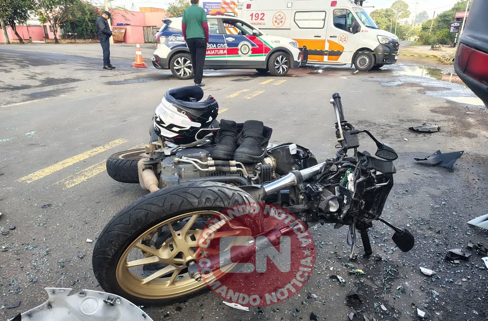ColisÃo moto e van casa blanca 4