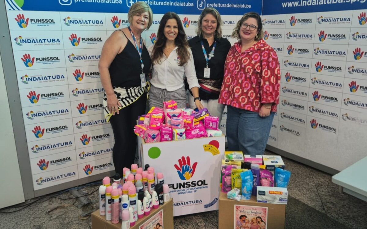 Funssol recebe material higienico feminino