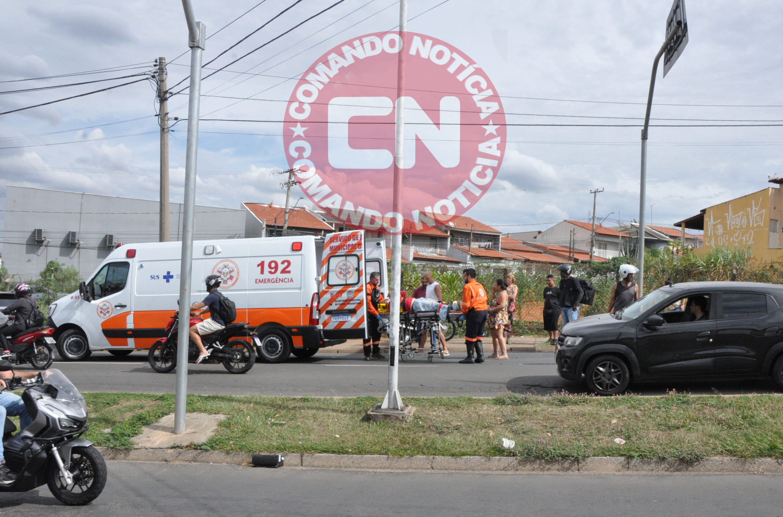 Motociclista fratura o femur em colisÃo elevado 3