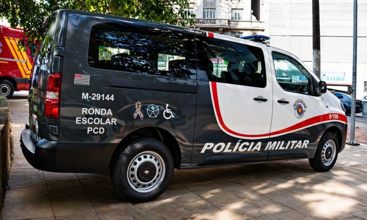 Ronda escolar viatura furgão para deficientes