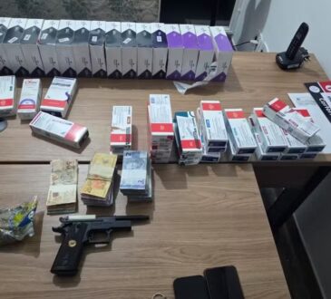 Roubo a farmacia canetas pm