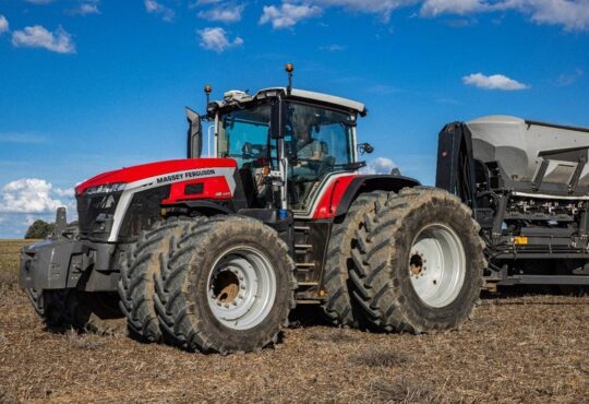 Trator massey fergusson mf 9s