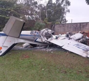 Avião cai em marília dedesa civil