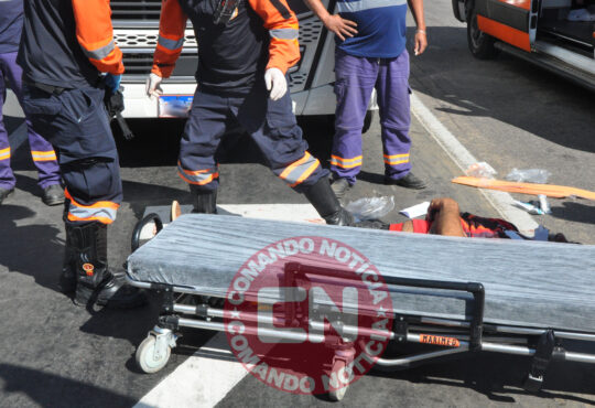 ColisÃo moto e carreta tancredo