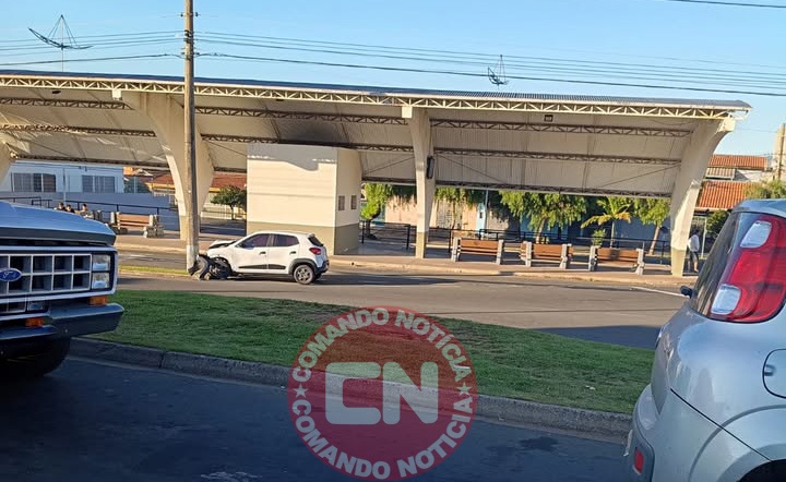 Colisão em poste joão pioli cópia