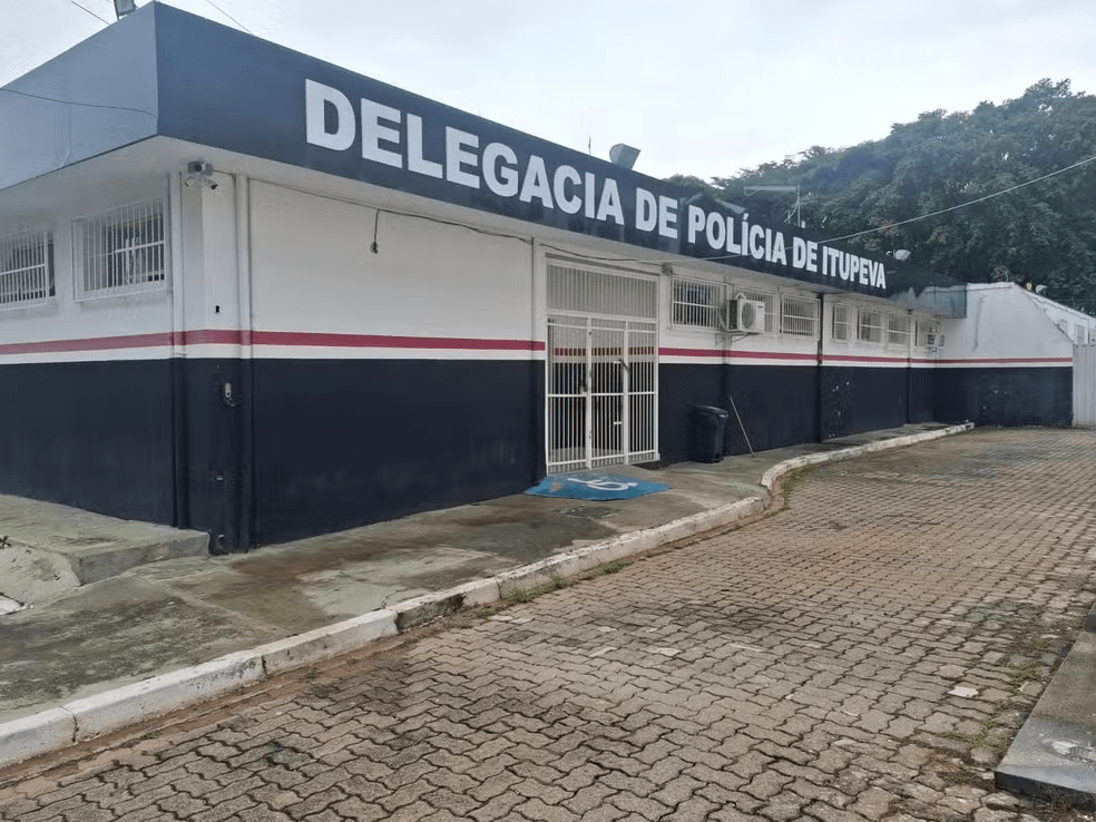 Deelegacia de itupeva gustavo netto