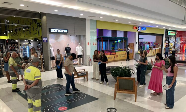 Óculos simulador de embriaguez no parque das bandeiras shopping, em campinas (1)