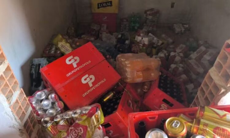 Carga roubada recuperada jd itaguaÇu